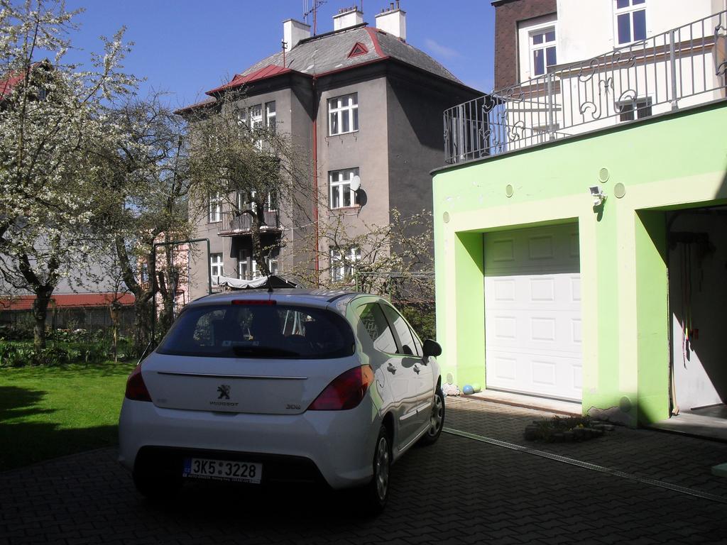 Pension Rak Карлові Вари Екстер'єр фото